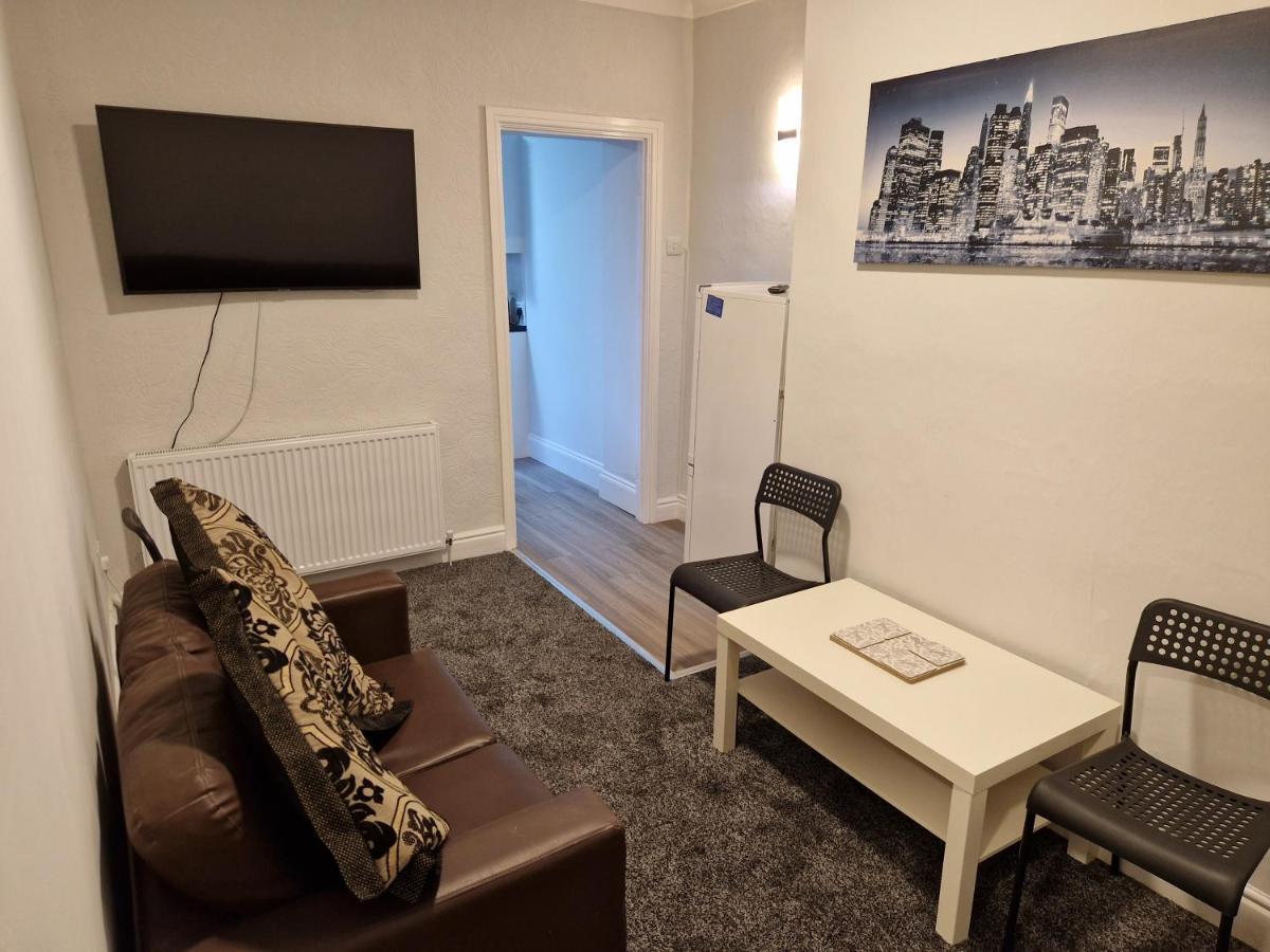 Birtley'S Diamond 3 Bed Apt, Sleeps 6 Guests Birtley  Luaran gambar