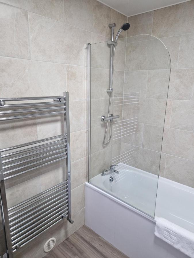 Birtley'S Diamond 3 Bed Apt, Sleeps 6 Guests Birtley  Luaran gambar